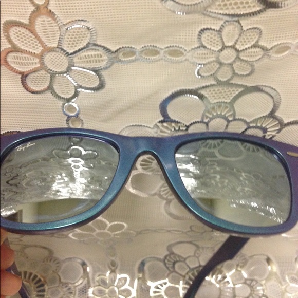1Day sale?wafer sunglasses they are excellent